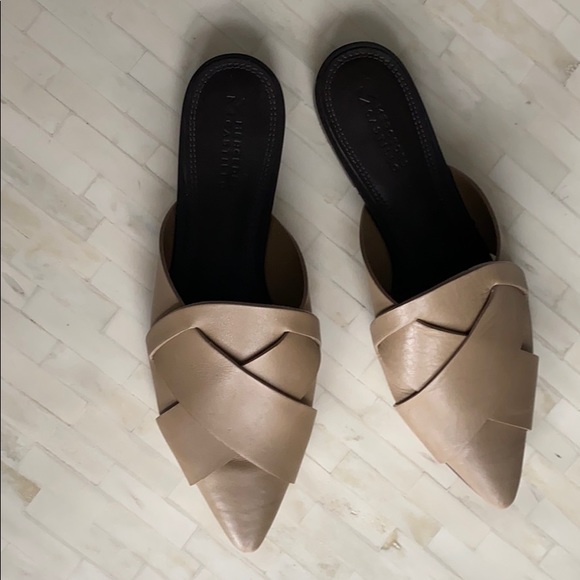 Mercedes Castillo Pointed Mule - Picture 2 of 3